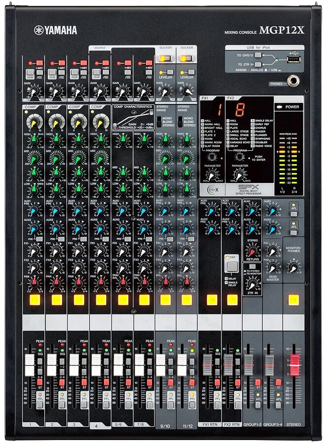 Mezcladora de 12 canales con efectos digitales y conexion USB.